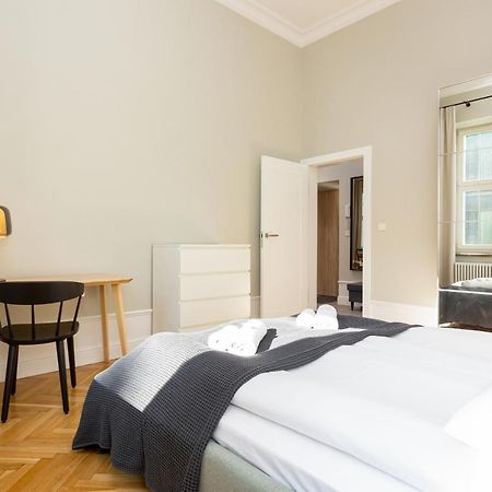 Apartment Warsaw Boduena By Renters Prestige Exterior foto